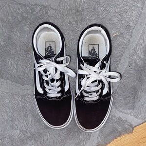 Vans Classic Black and White Low-Tops